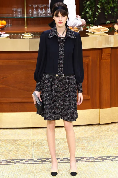 Look 38